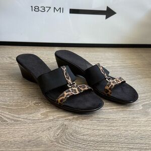 [PZ053] MADE IN ITALY ANIMAL PRINT WEDGE MULE SANDALS IN BLACK